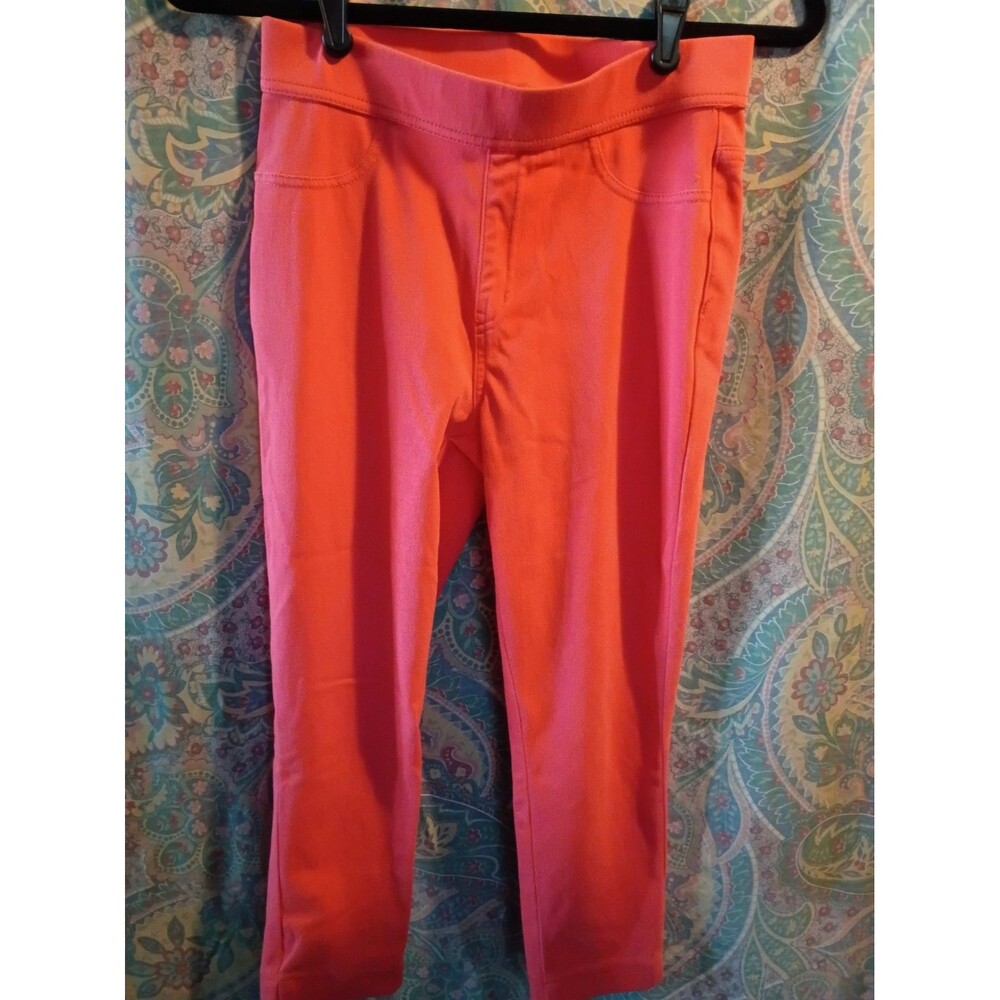 Time & Tru Pull-On Coral Cropped Pants